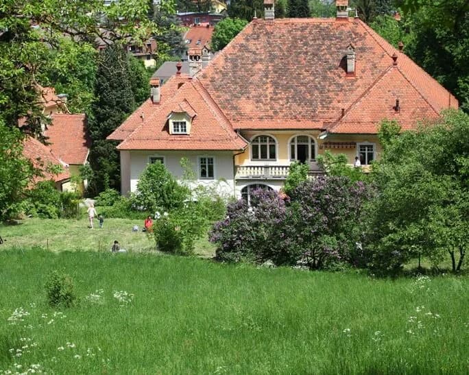 Villa Vitamus - Yoga Location in Graz Eggenberg